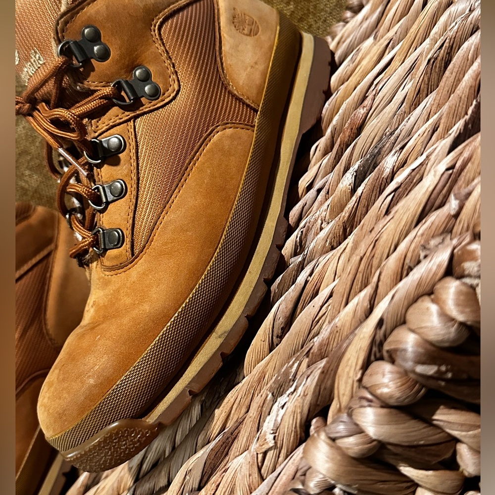 Wheat Field Timbs - Picture 4 of 7